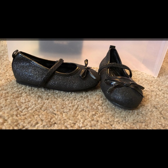 Toddler flats size 5/6 - Picture 1 of 1